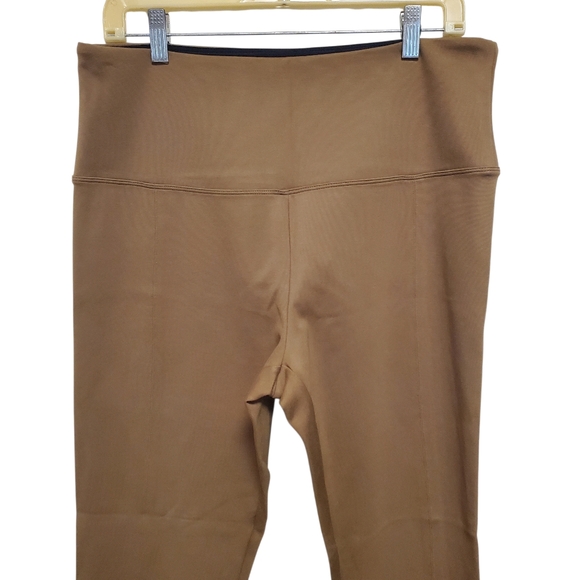Lysse Legging Tummy Control Size XL Neutral Mara Latte - Picture 6 of 9